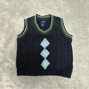 GAP - knit vest with argyle design. Size 3-6 months